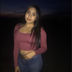 Meet your Posher, Pearla